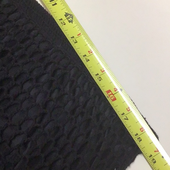 LANE BRYANT CROCHETED BLK MIDI 18/20 - Picture 4 of 7